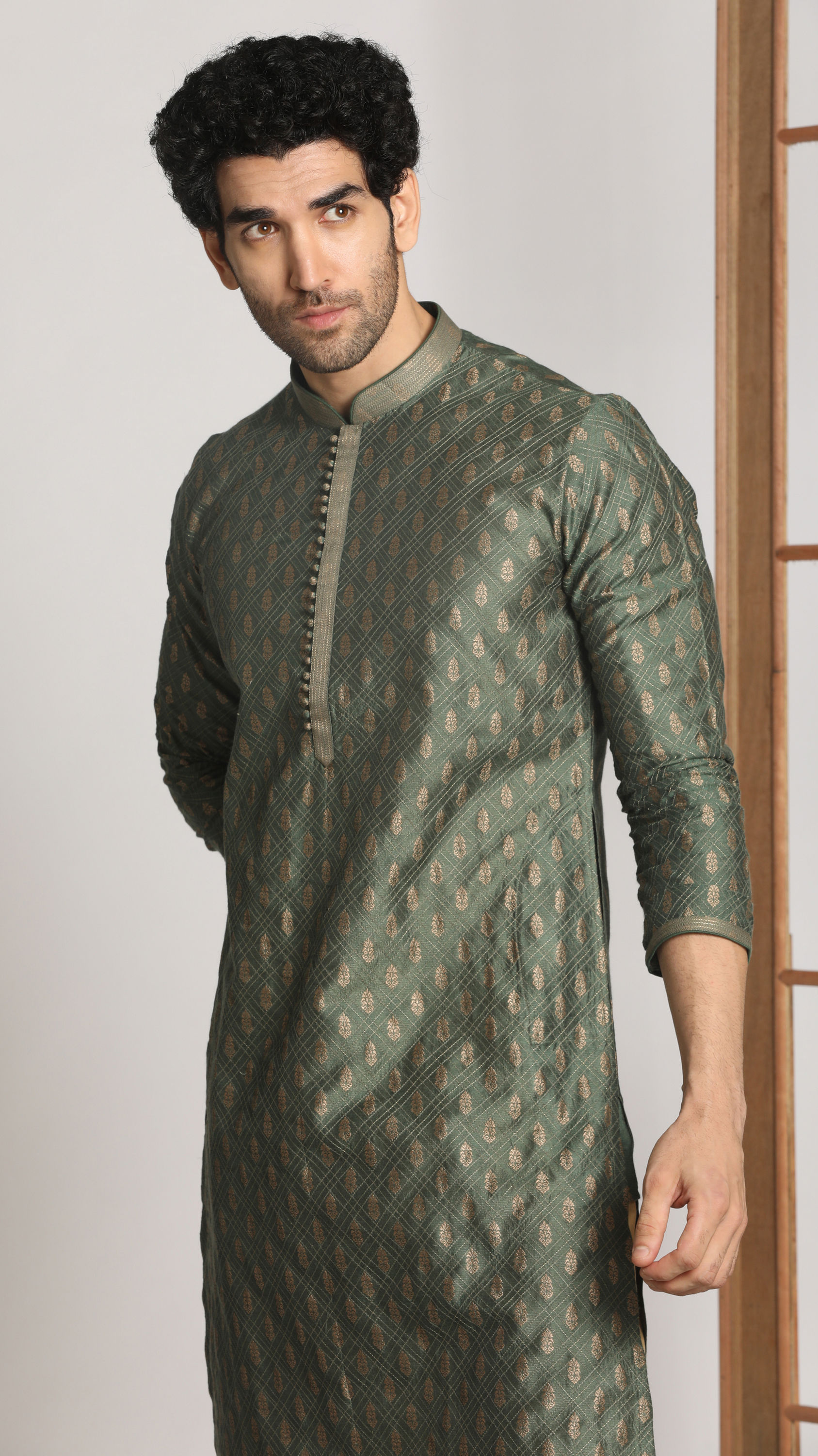 Manyavar Men Bottle Green Festive Kurta With Golden Motifs