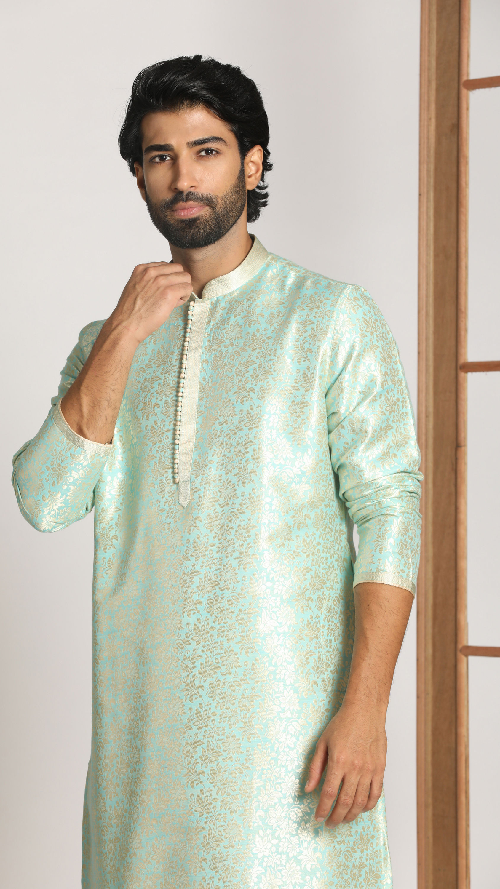 Manyavar Men Pale Blue Kurta Pajama With Floral Motifs