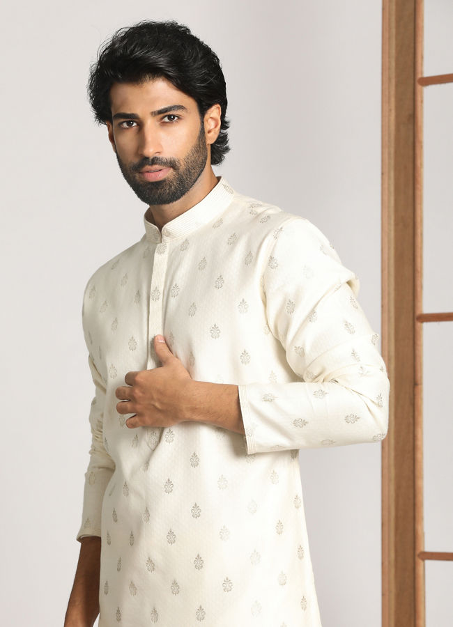 Manyavar kurta pajama discount white