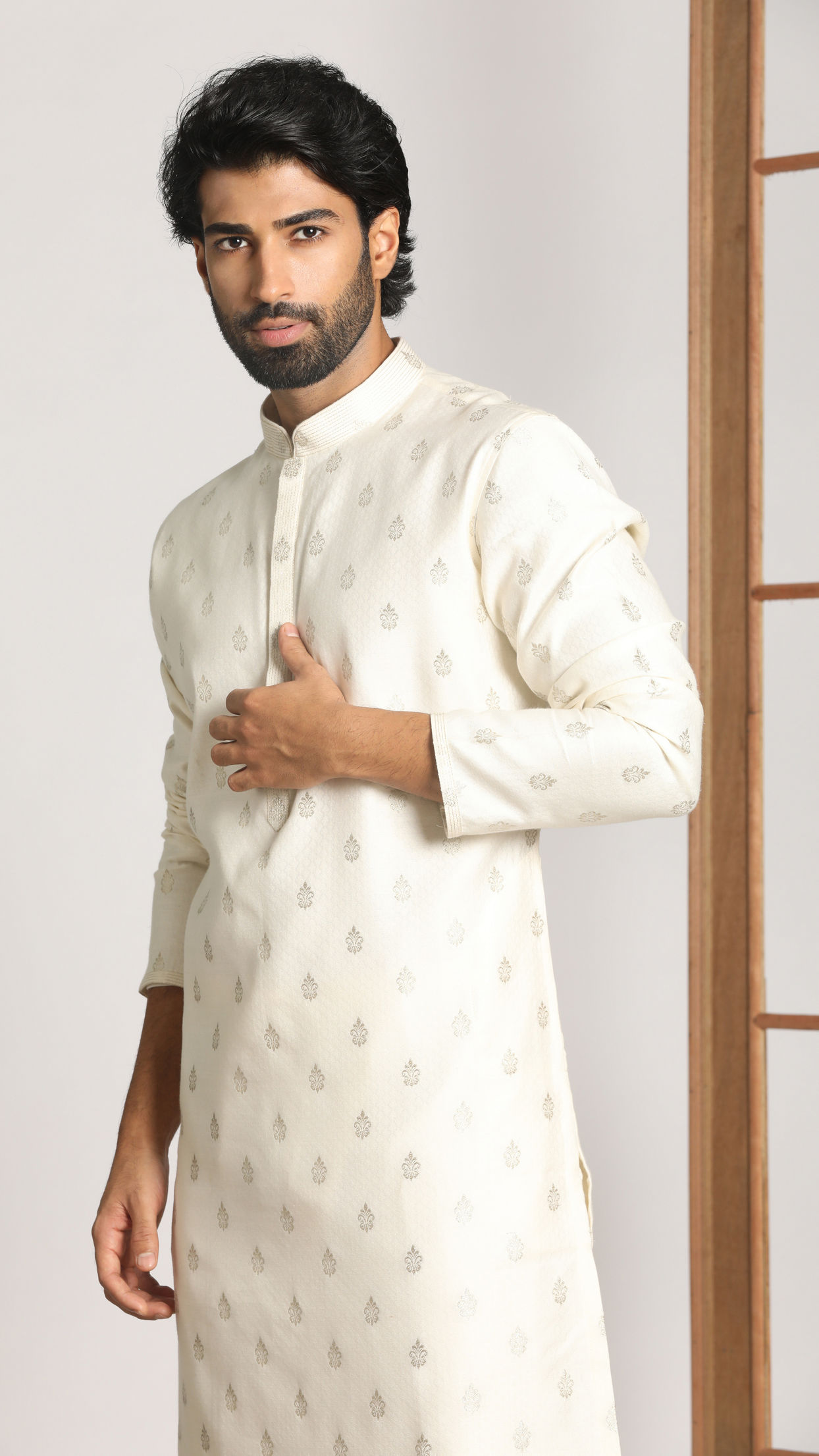 alt message - Manyavar Men Pearl White Kurta Jacket With Printed Motifs image number 0