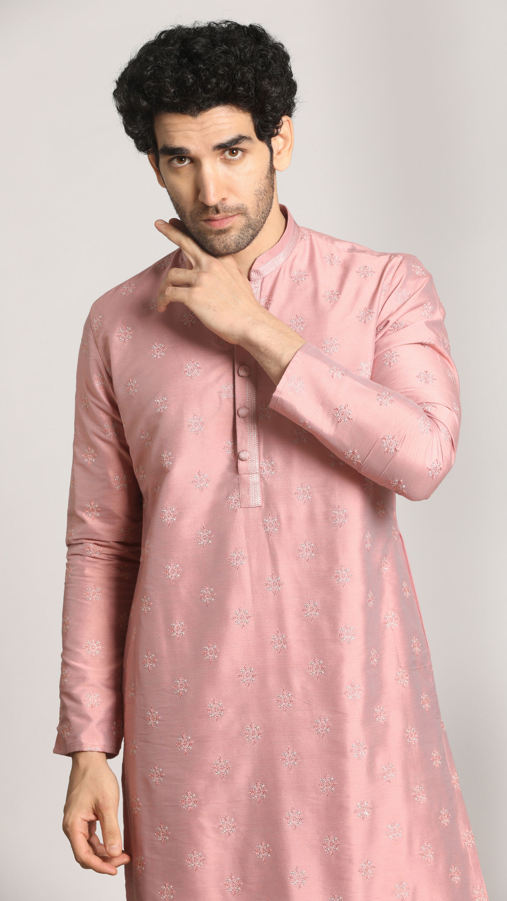 Manyavar Men Light Pink Festive Kurta Pajama With Embroidery Work