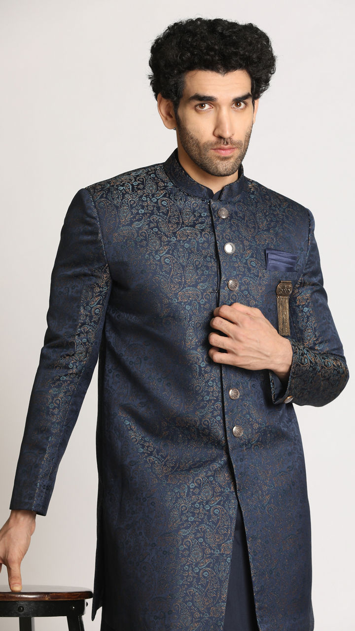 Manyavar Men Blue Paisley Print Indo Western