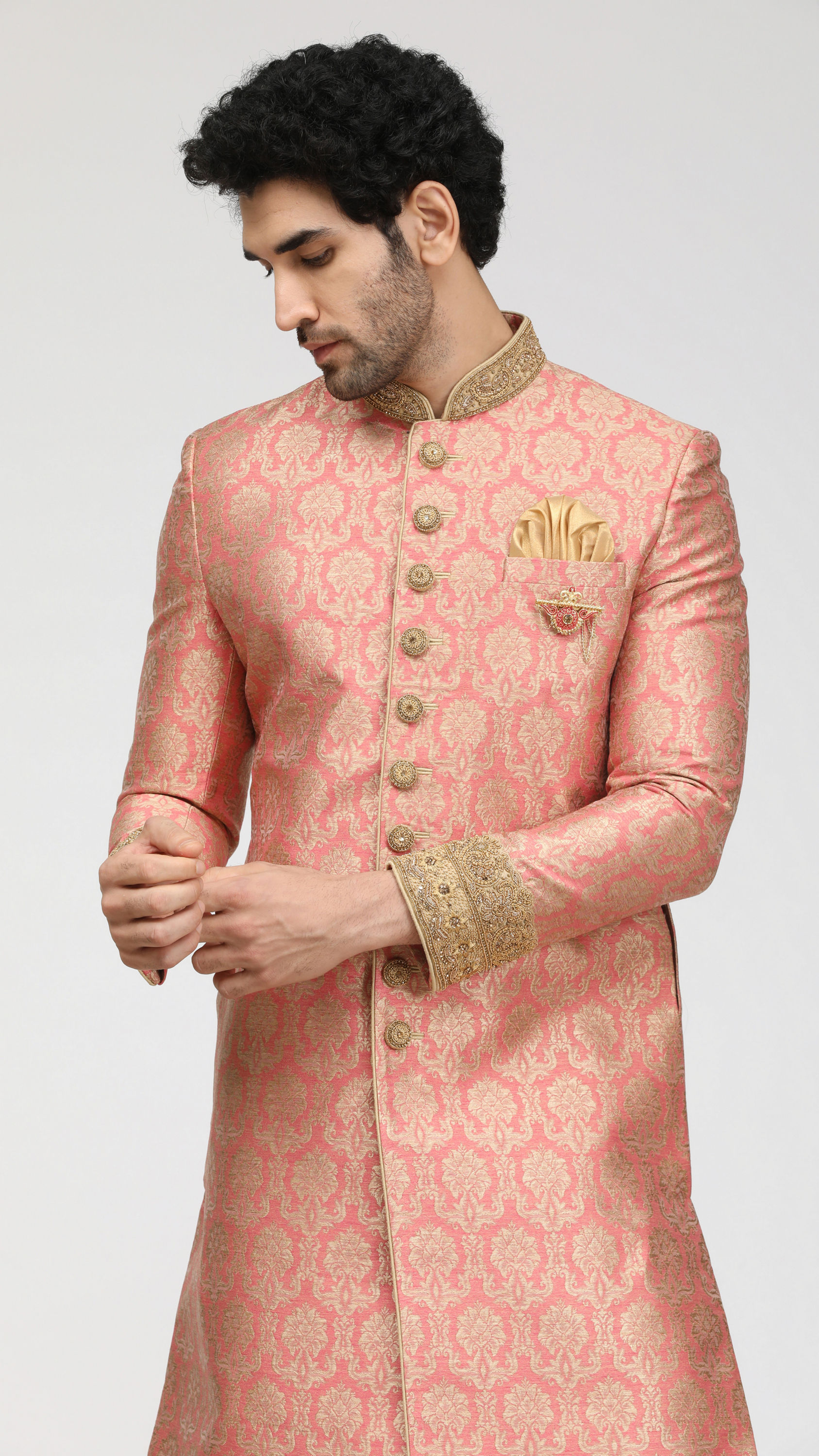 Manyavar Men Gleaming Gajaree Indian Sherwani