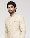Manyavar Men Ash White Sherwani With Dupatta