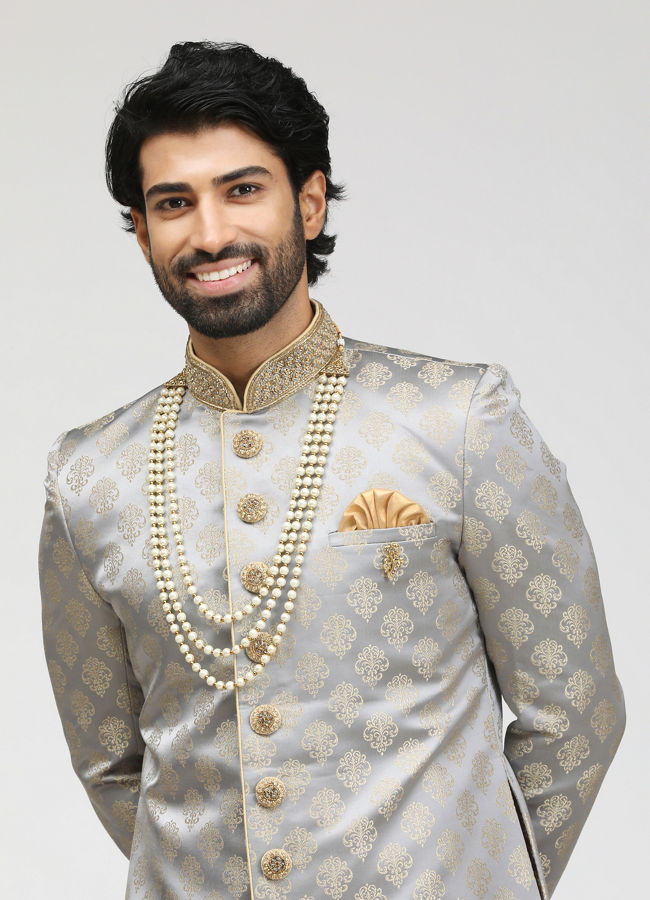 alt message - Manyavar Men Gorgeous Grey Sherwani image number 0