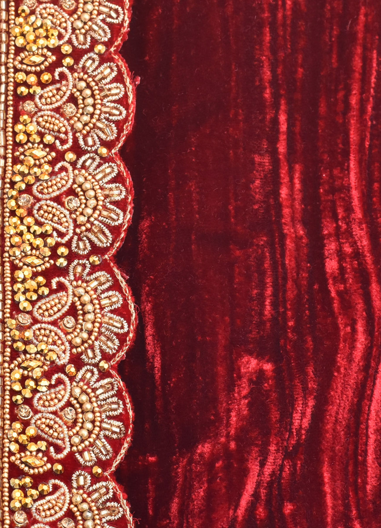 Manyavar Men Gorgeous Maroon Dupatta