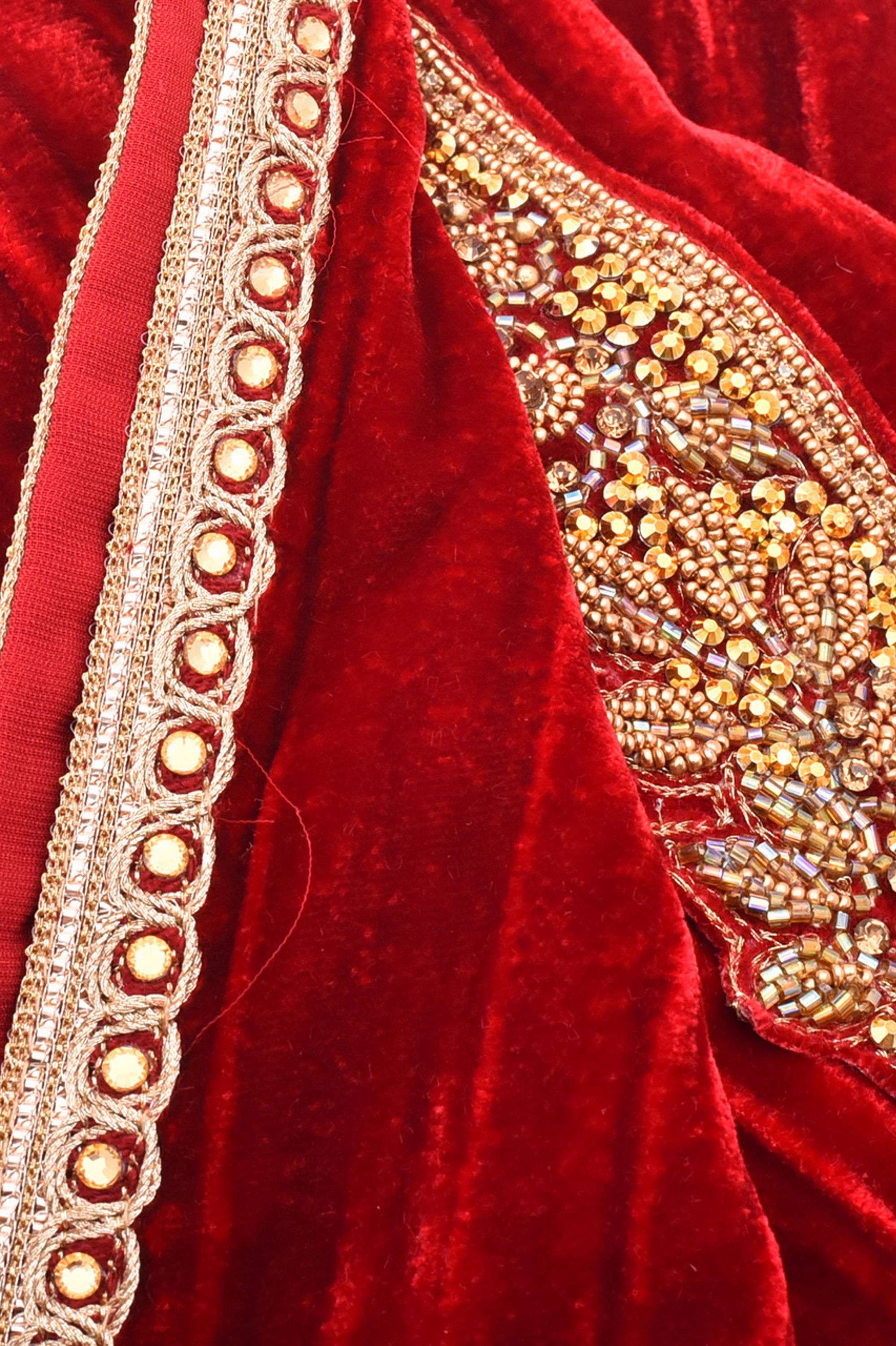 Manyavar Men Classy Red Dupatta