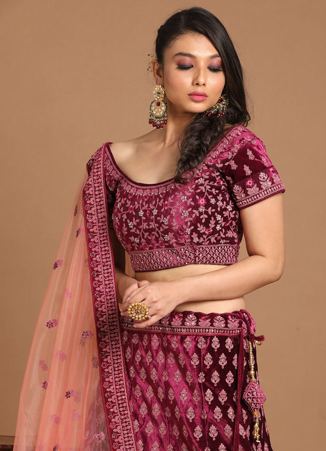 alt message - Mohey Women Wine Red Velvet Lehenga image number 1