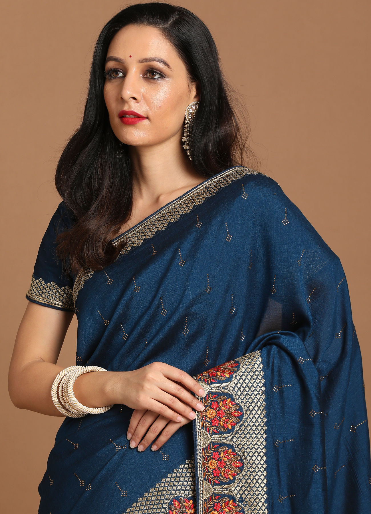 Mohey Women Georgeous Blus Saree