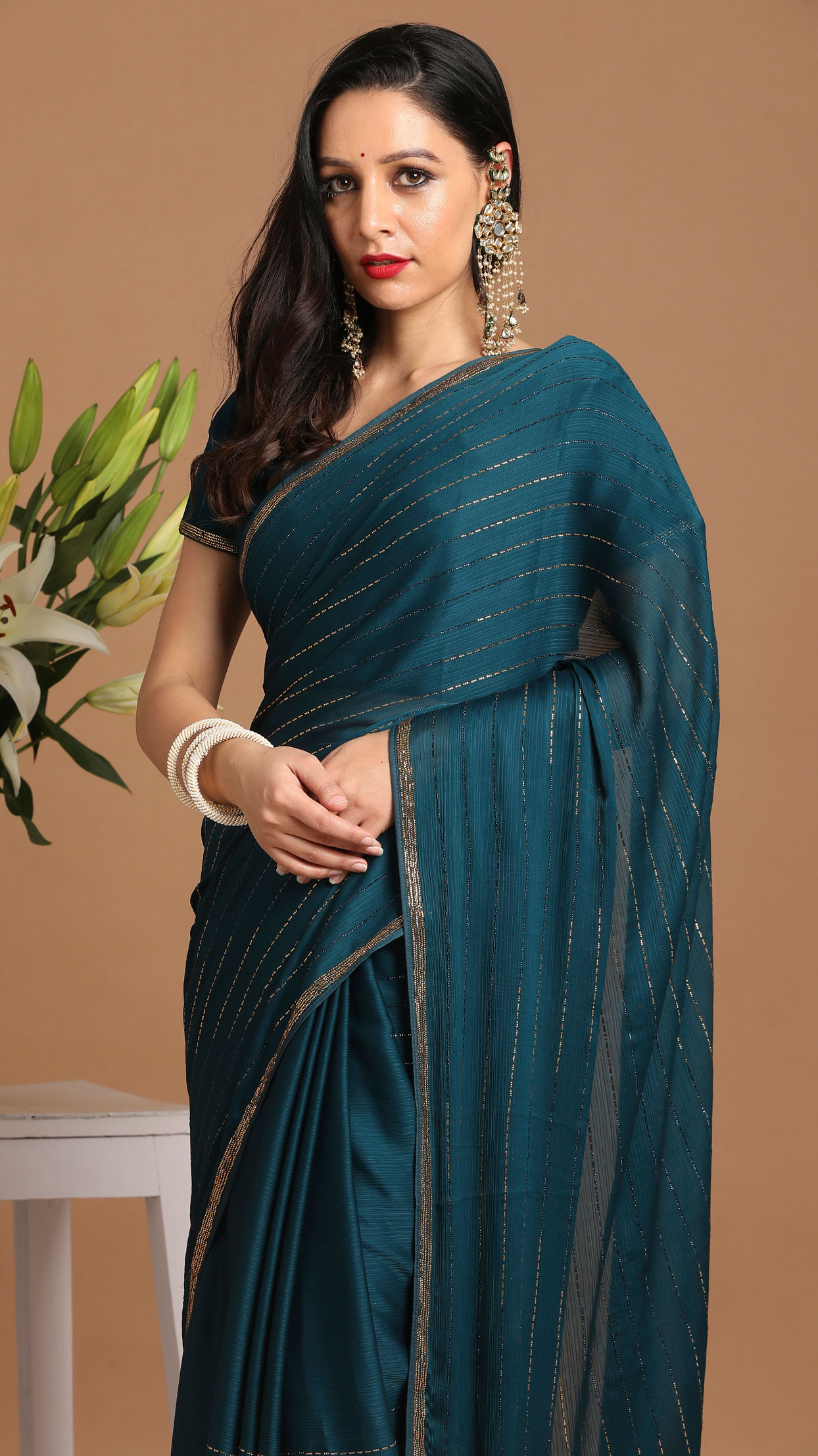 alt message - Mohey Women Ravishing Blue Saree image number 1