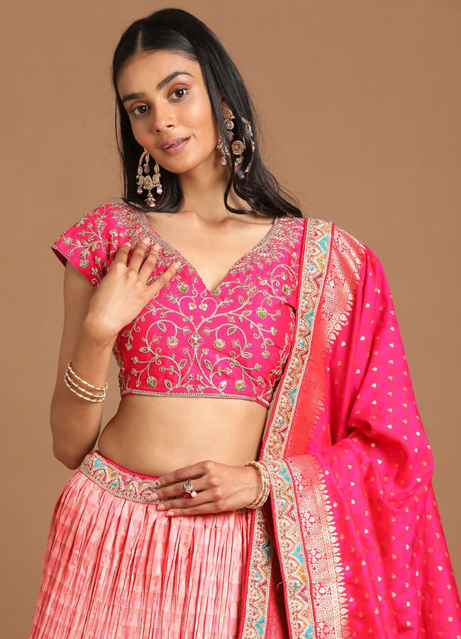 Mohey Women Elegant Peach Benarasi Lehenga