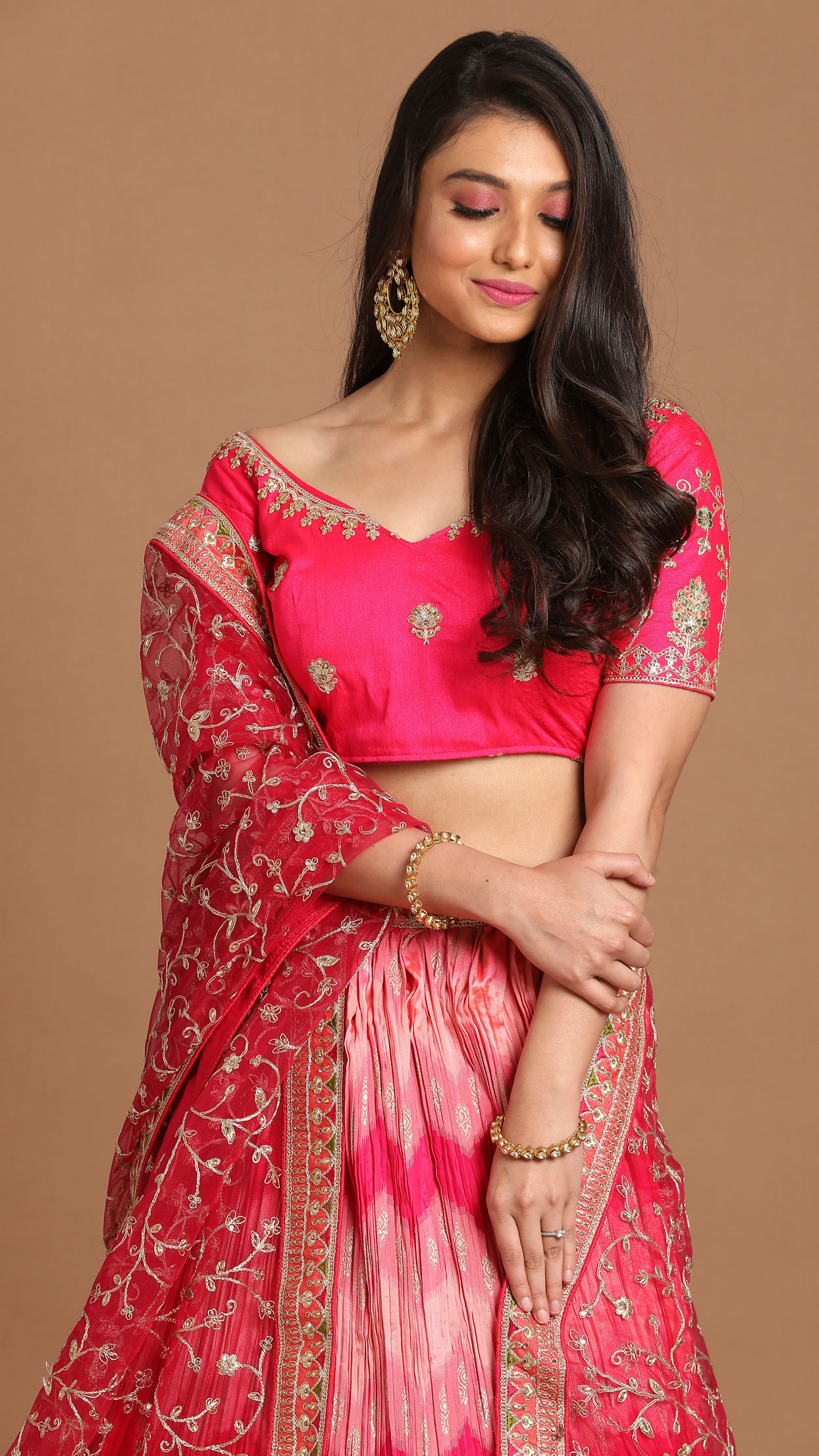 Mohey Women Mesmerizing Rani Pink Benarasi Lehenga