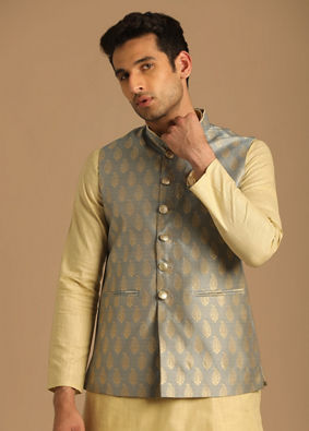 Manyavar Men Grey Jacket With Golden Motifs