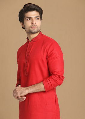 alt message - Manyavar Men Minimalist Red Kurta Set image number 0