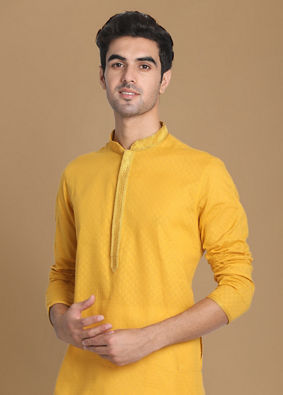 alt message - Manyavar Men Mustard Yellow Self Booti Kurta Set image number 0