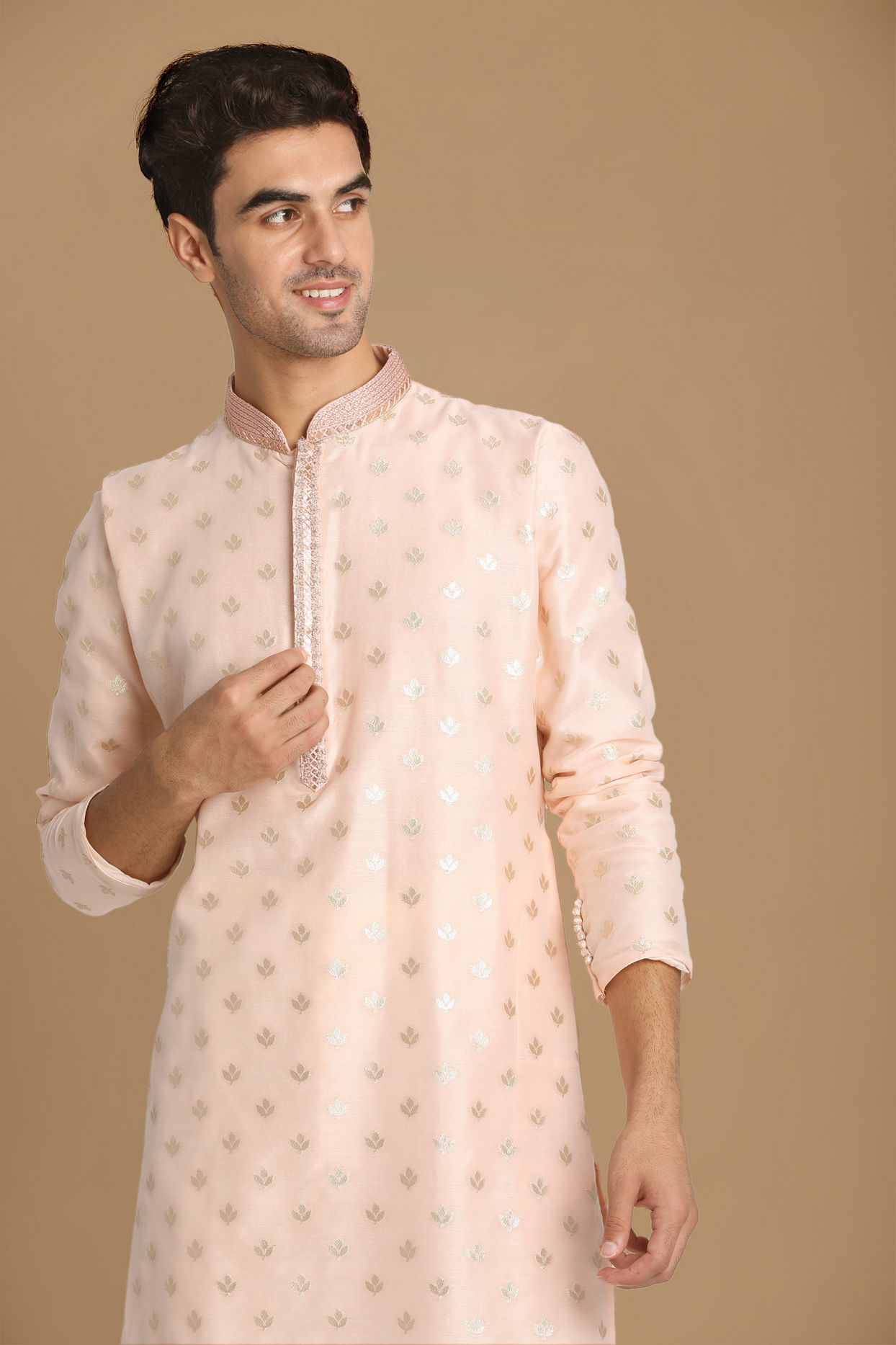 alt message - Manyavar Men Chanderi Pink Kurta Set image number 0