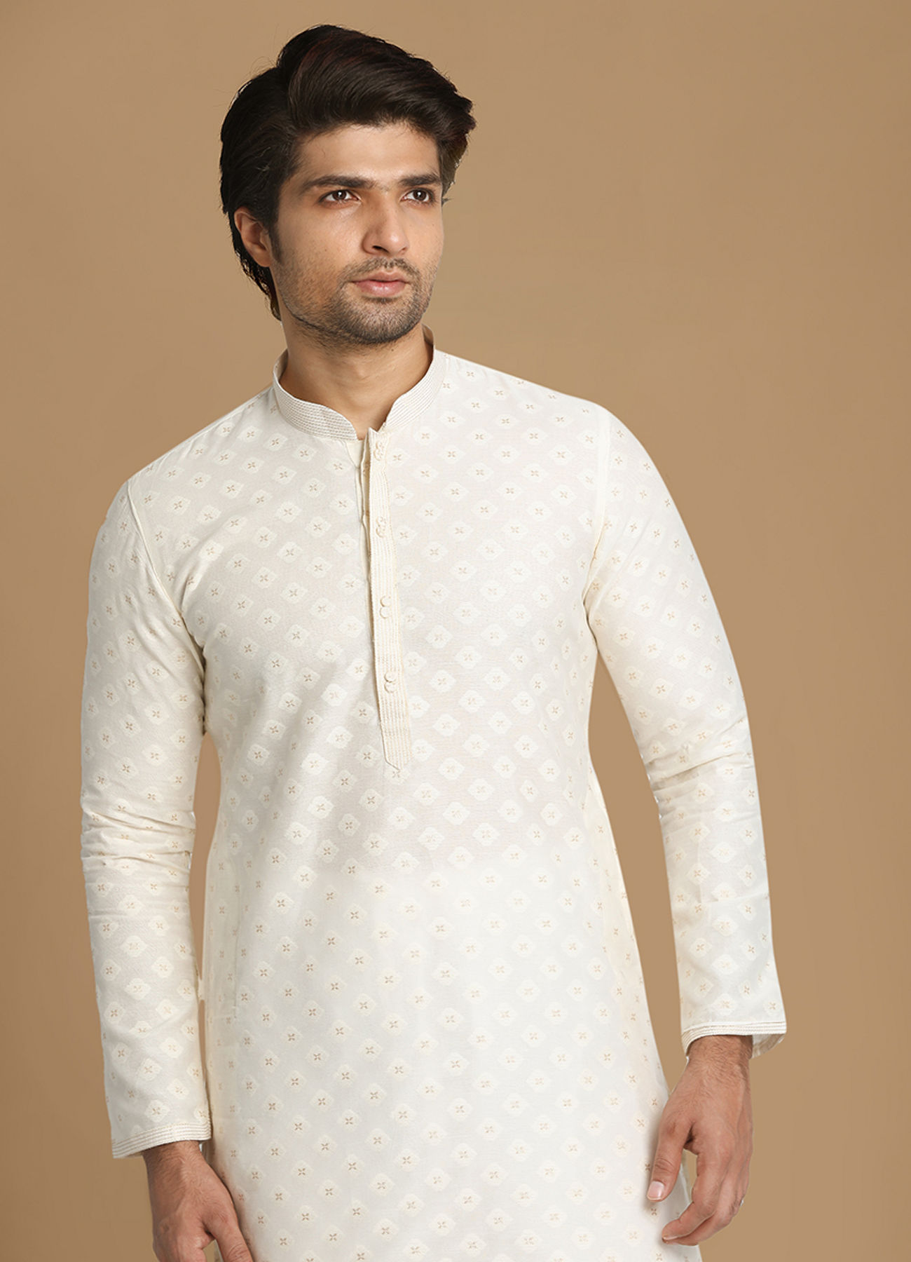 Manyavar Men Off White Self Motif Kurta Set