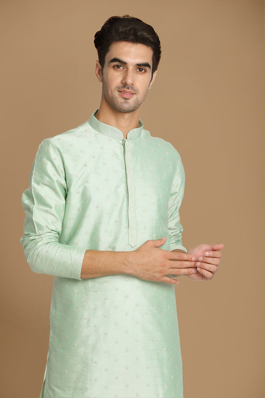 Manyavar Men Pastel Green Embroidered Kurta Set