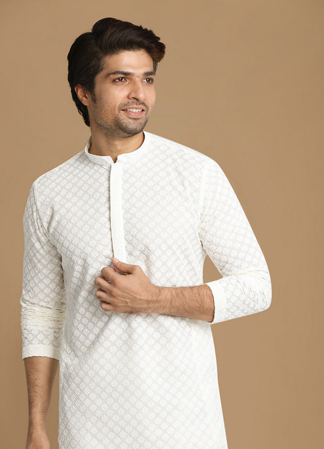 Manyavar Men Sea Shell White Embroidered Kurta Pajama