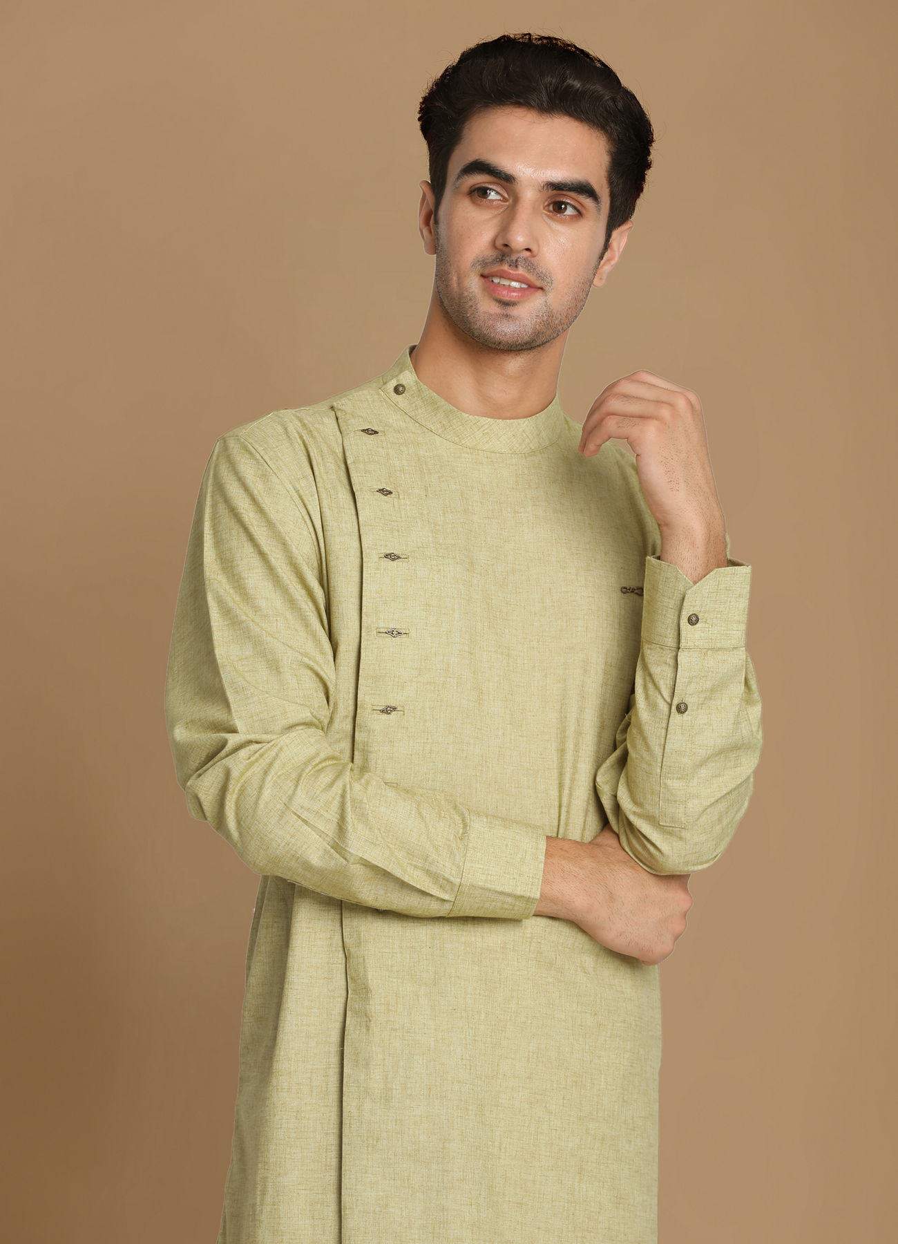 Manyavar Men Faded Green Side Open Self Design Kurta