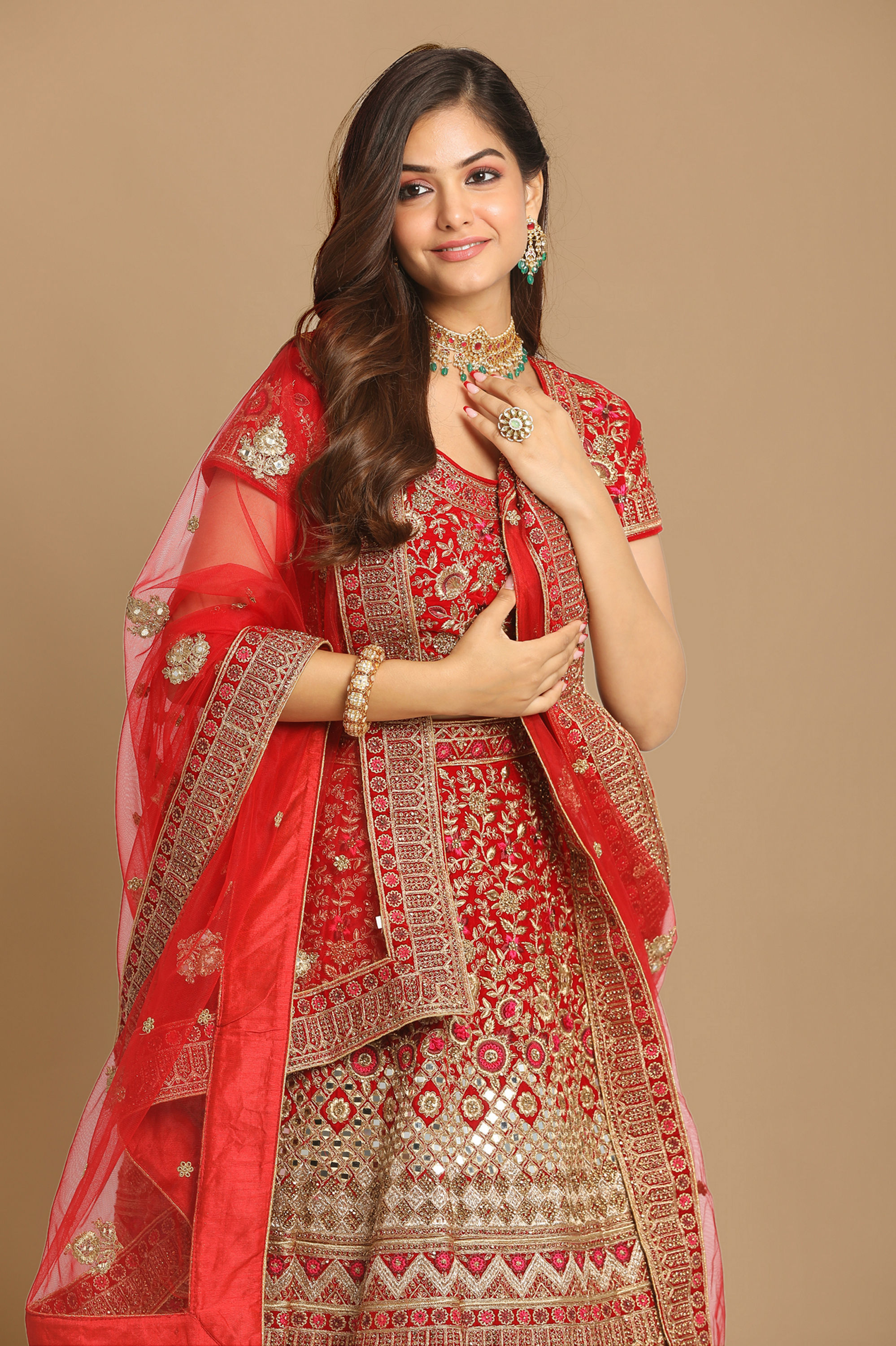 Mohey Women Magnificent Red Bridal Lehenga