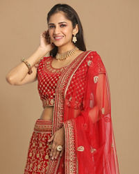 Mohey Women Red Zari Embroidered Bridal Lehenga