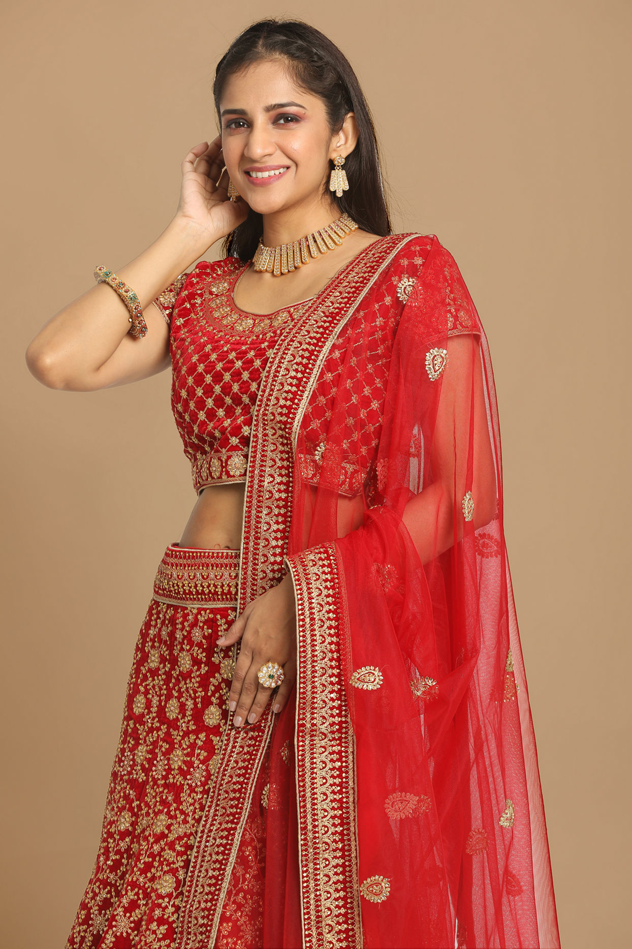 Mohey Women Red Zari Embroidered Bridal Lehenga