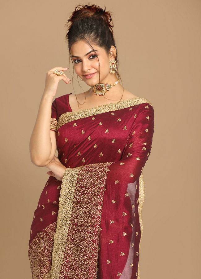 alt message - Mohey Women Sensational Wine Saree image number 1