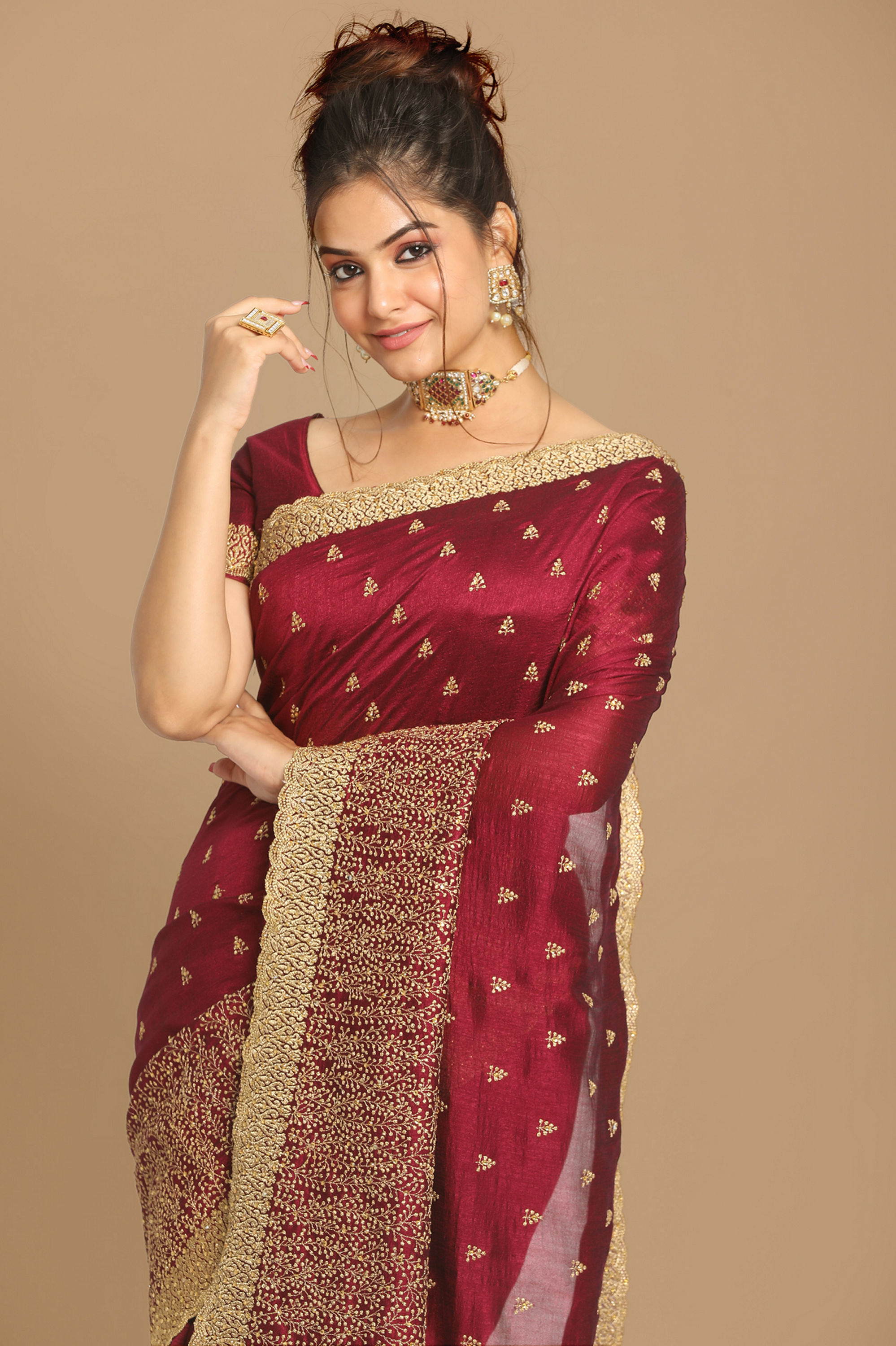 Mohey Women Sensational Wine Saree