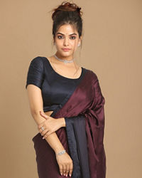 Mohey Women Gorgeous Wine And Indigo Saree