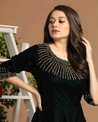 Mohey Women Velvet Bottle Green Gown