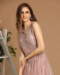 Mohey Women Pink Net Gown With Embroidery