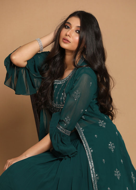 Mohey Women Bottle Green Stitched Suit