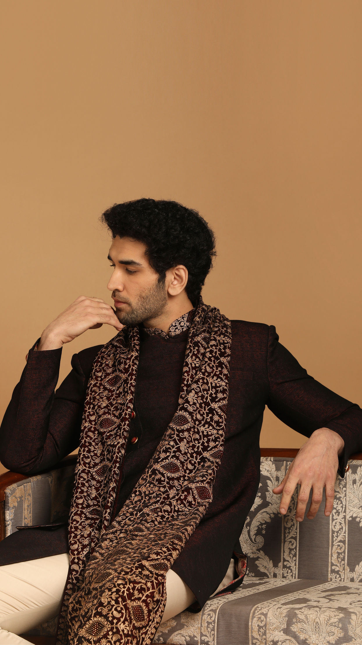 alt message - Manyavar Men Maroon Indo Western With Dupatta image number 0