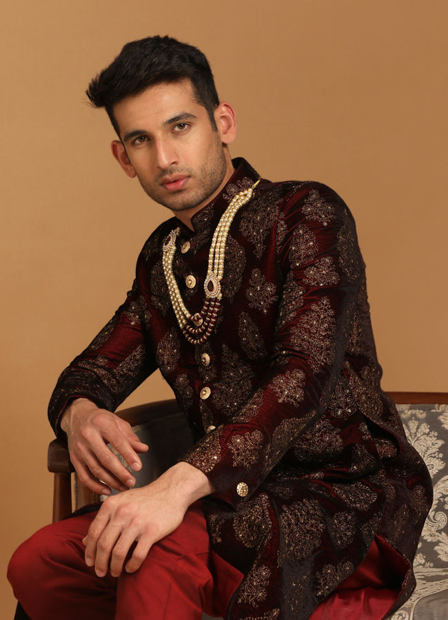 alt message - Manyavar Men Elegant Maroon Velvet Sherwani image number 0