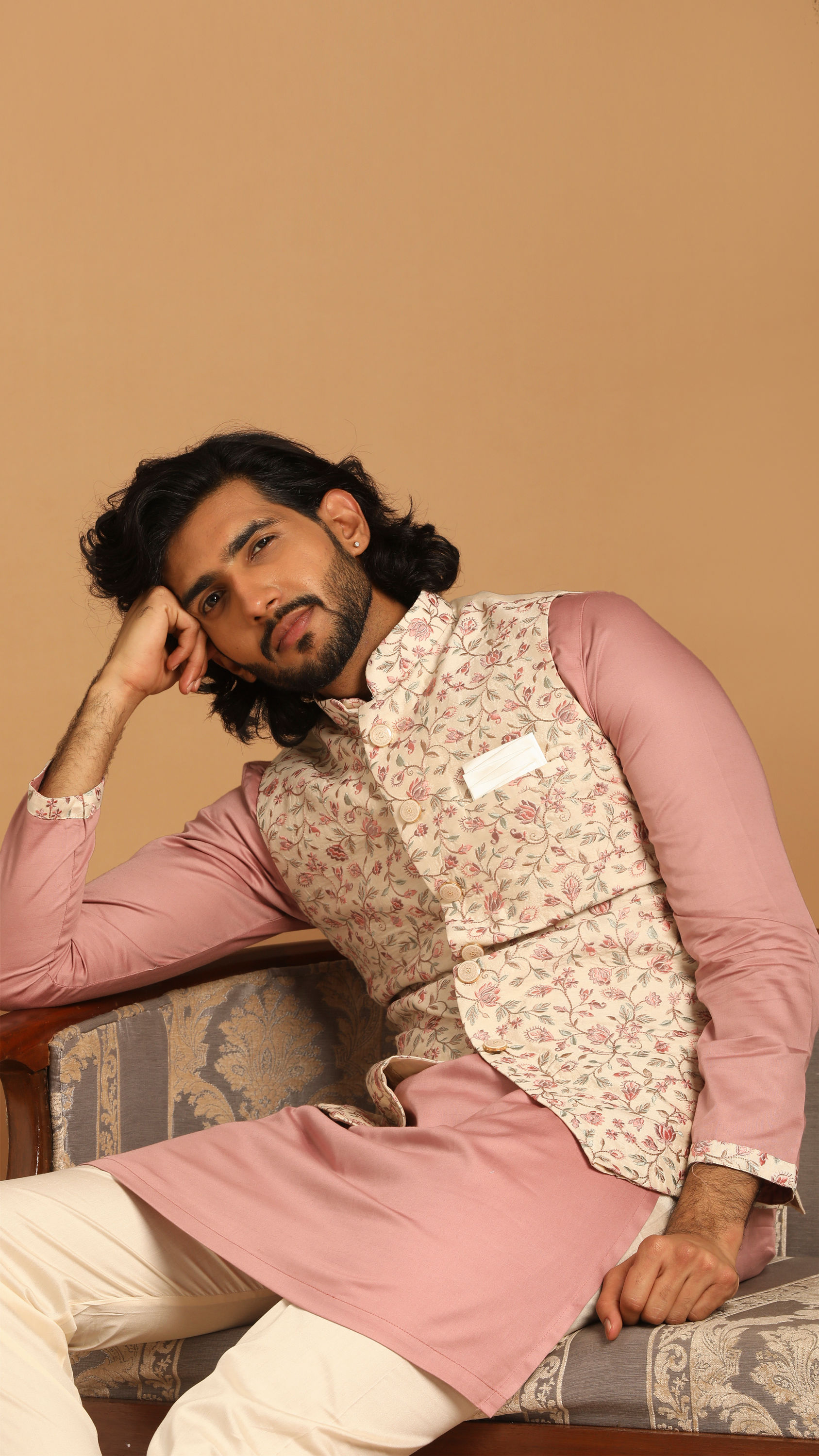 Manyavar Men Self Design Cream Kurta Jacket Set