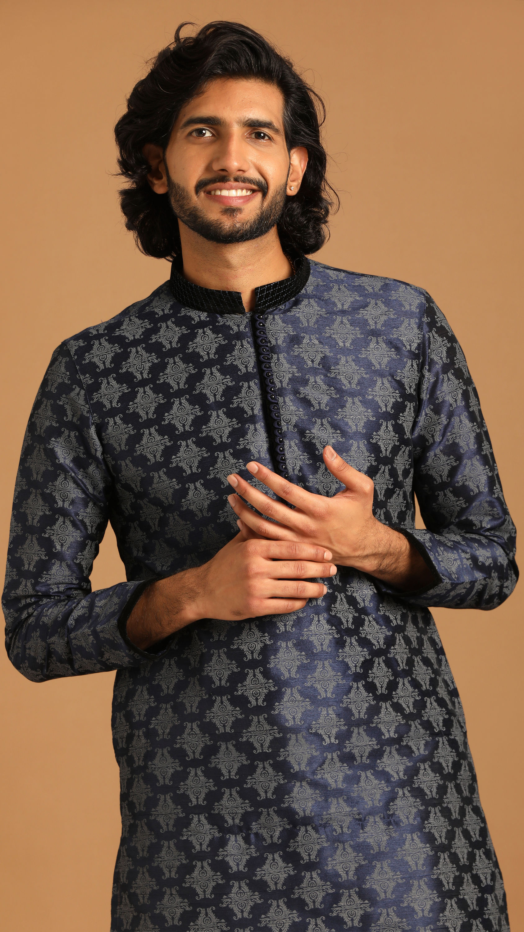 Manyavar Men Royal Blue Self Design Kurta Pajama