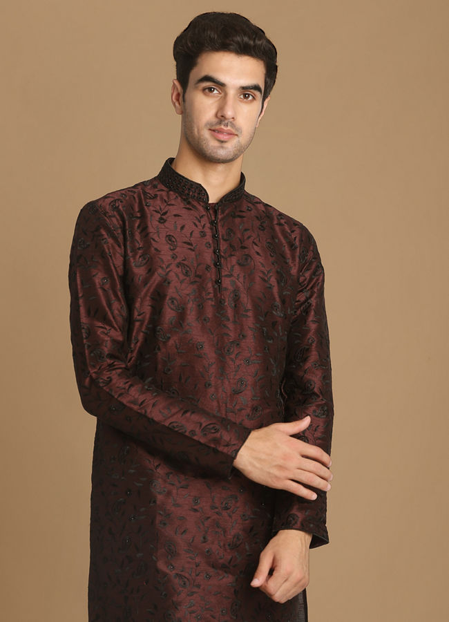 alt message - Manyavar Men Wine Self Floral Motif Kurta Set image number 0