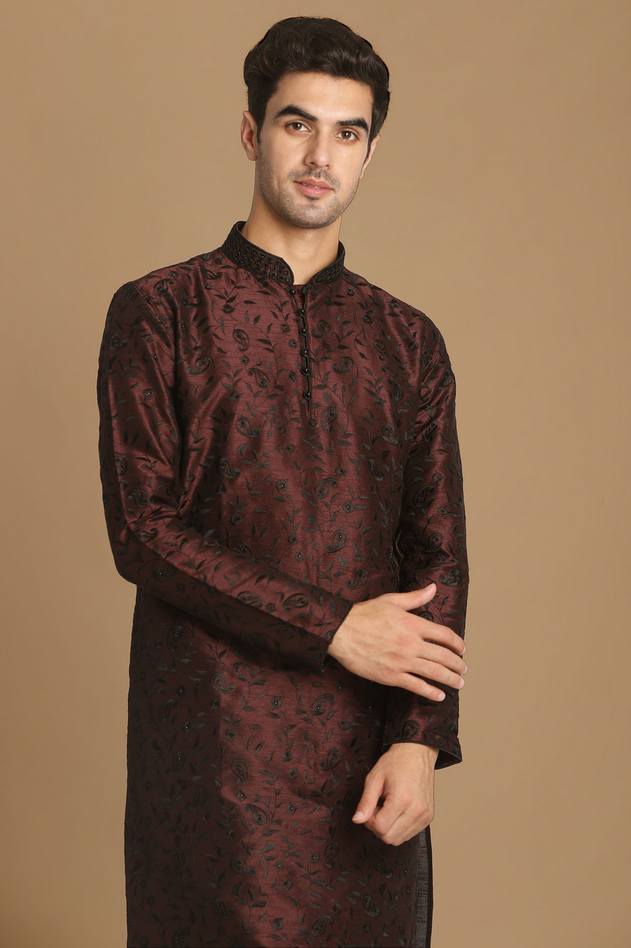 alt message - Manyavar Men Wine Self Floral Motif Kurta Set image number 0