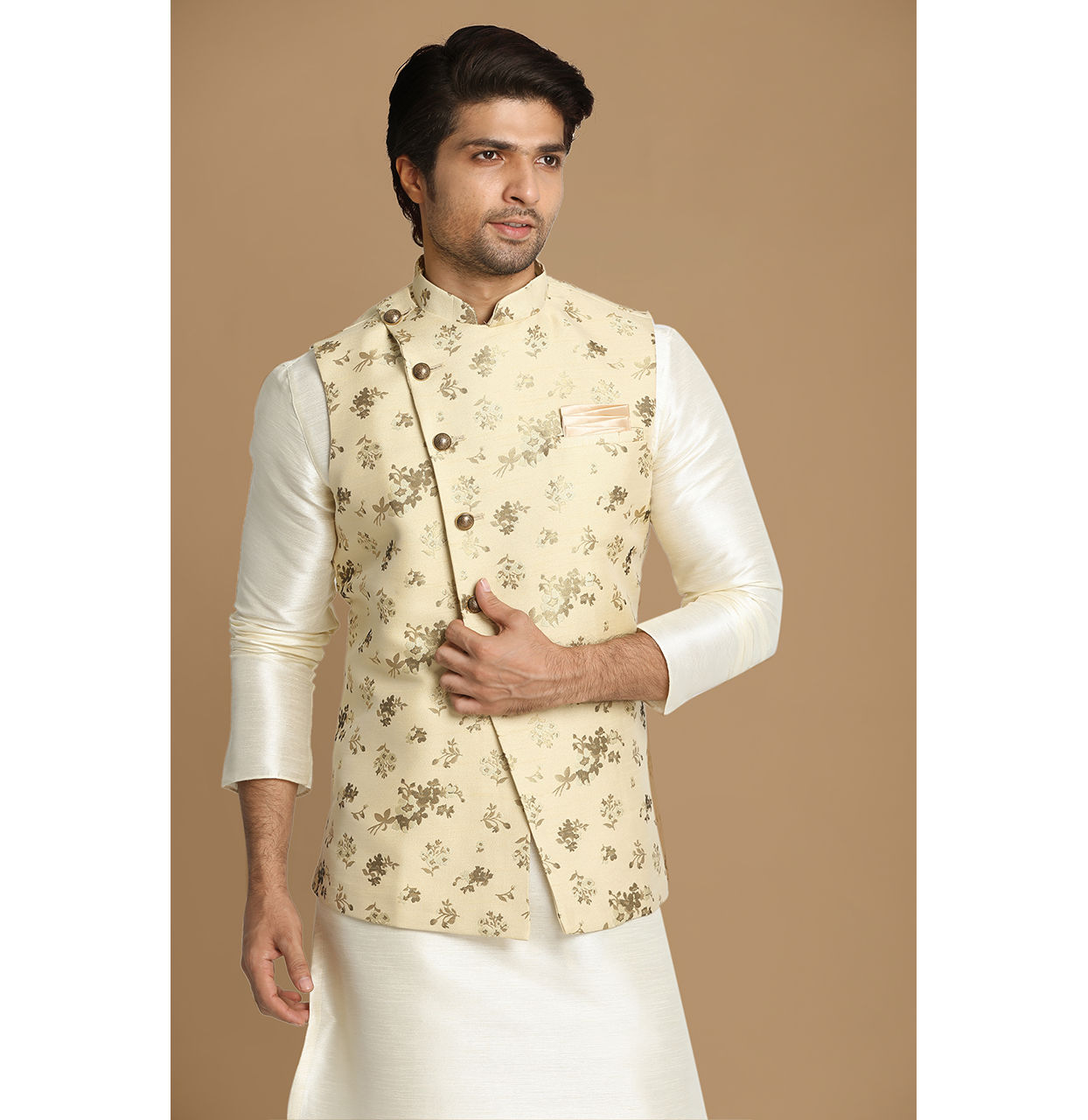 alt message - Manyavar Men Biege Floral Print Kurta Jacket Set image number 0