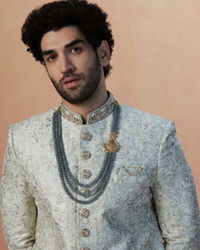 Manyavar Men Smoke Grey Self Embroidered Sherwani With Dupatta