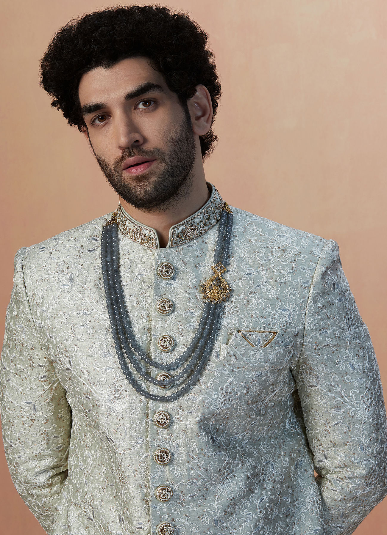 Manyavar Men Smoke Grey Self Embroidered Sherwani With Dupatta