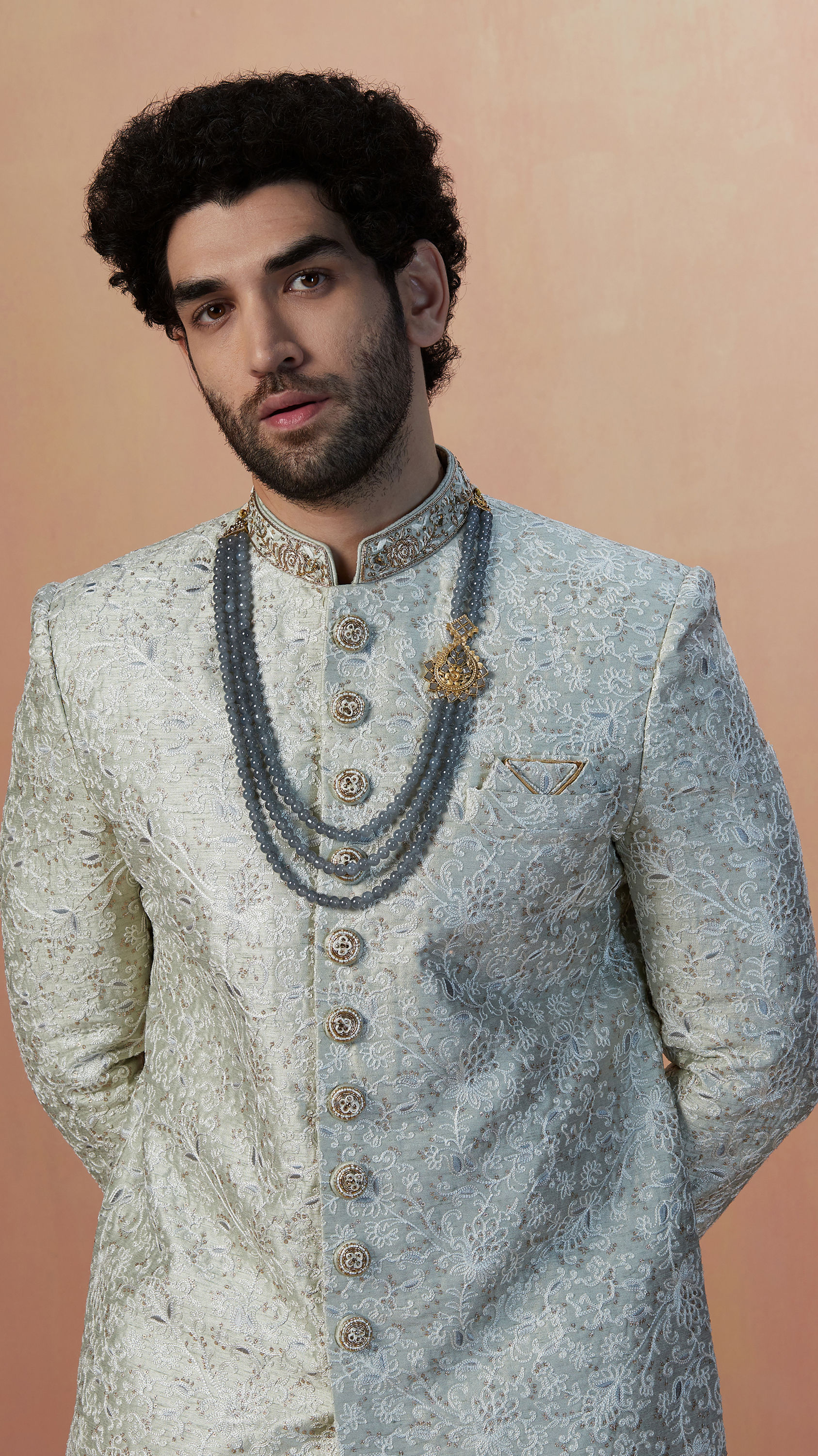 Manyavar Men Smoke Grey Self Embroidered Sherwani With Dupatta