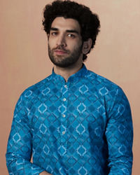 Manyavar Men Feroze Blue Kurta