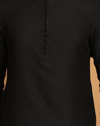 alt message - Manyavar Men Classic Black Kurta image number 1