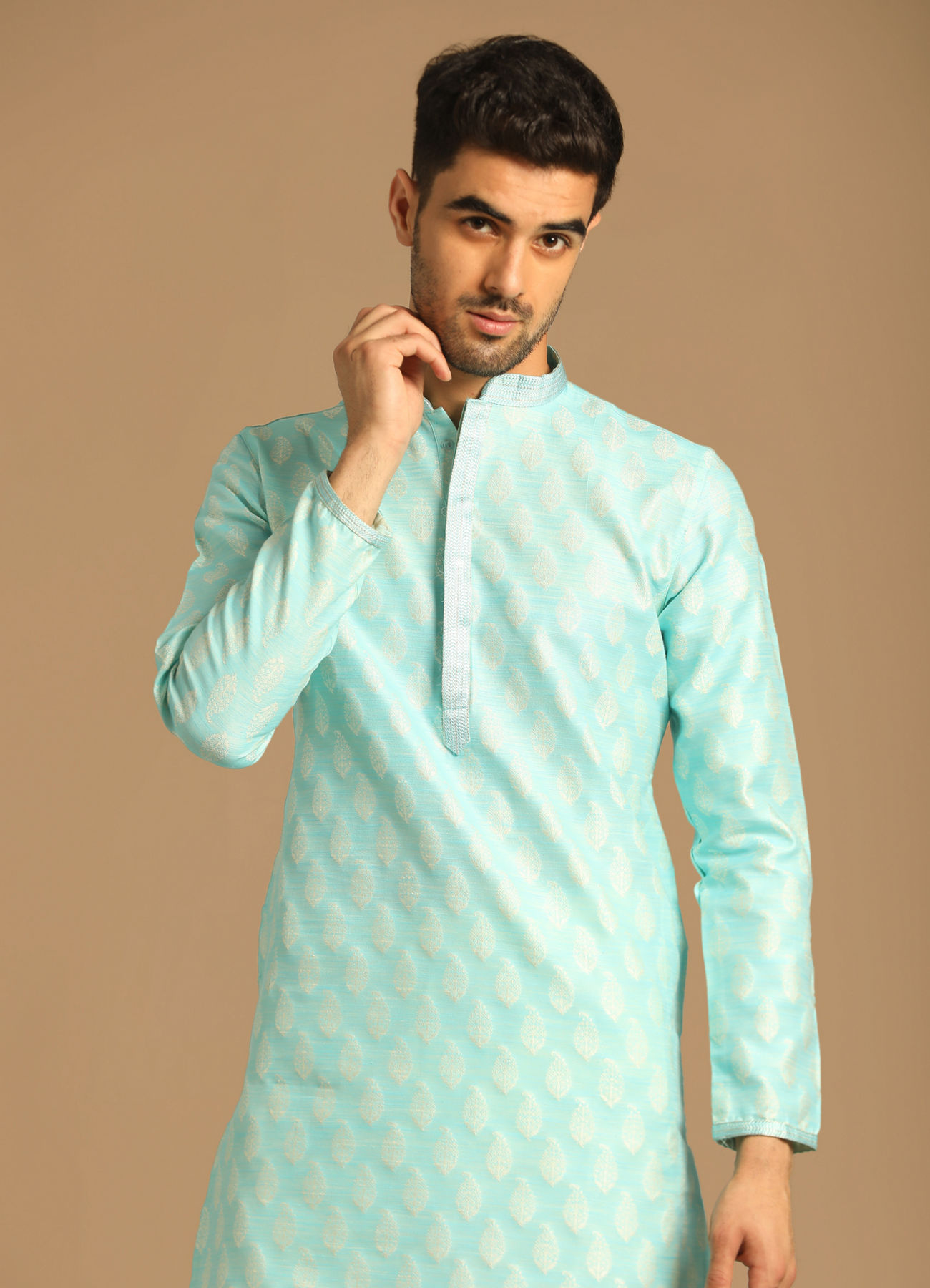 Manyavar Men Peppy Blue Kurta Set