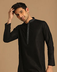 Manyavar Men Black Kurta Set With Neck Detailing