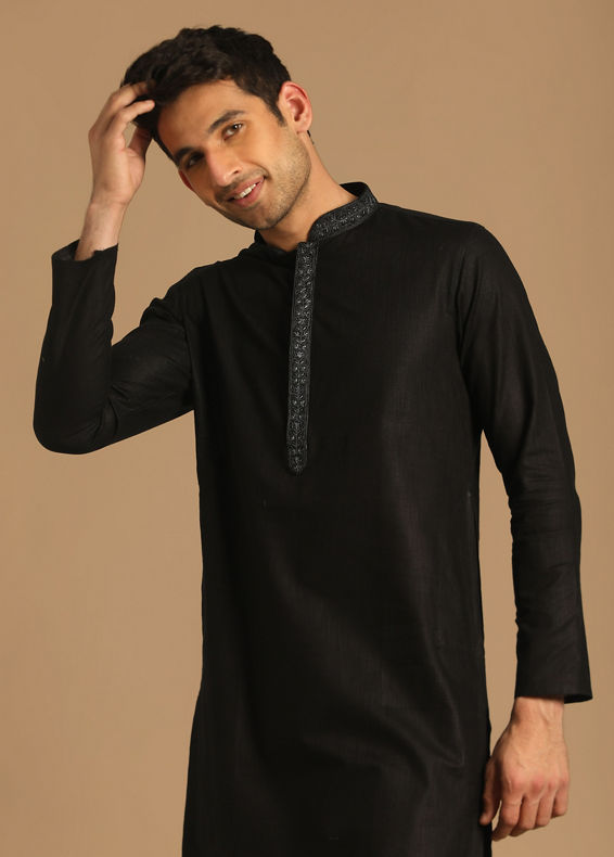 Manyavar Men Black Kurta Set With Neck Detailing