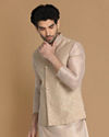 alt message - Manyavar Men Floral Patterned Cream Kurta Jacket Set image number 0