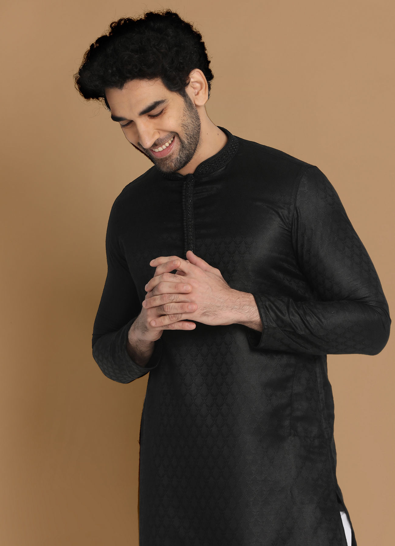 Manyavar Men Black Self Design Kurta Pajama